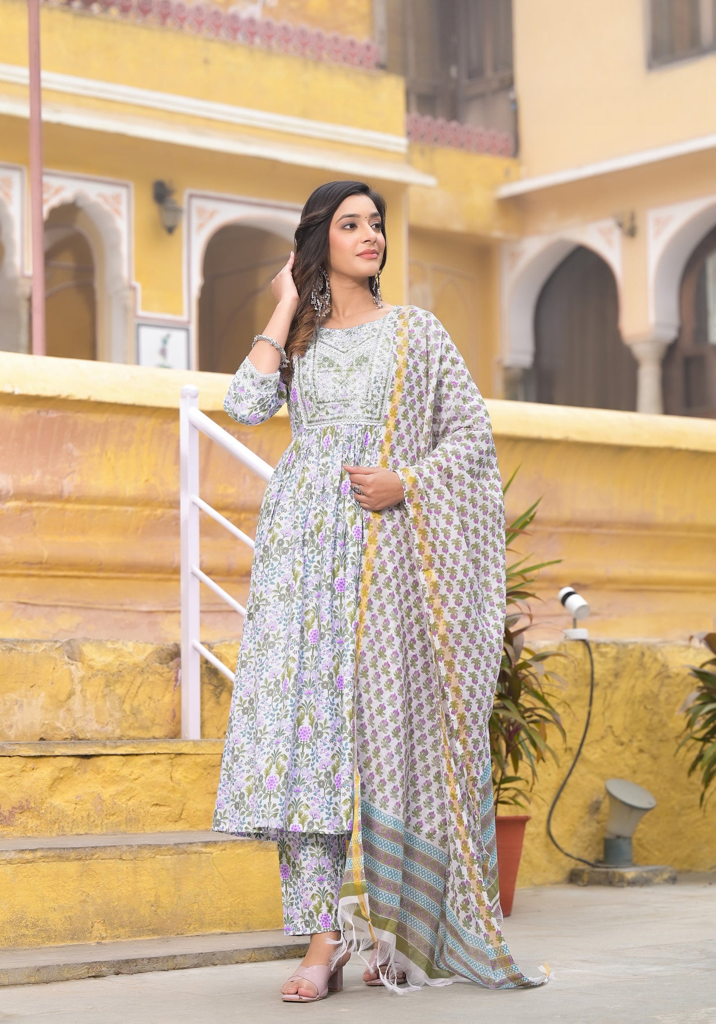 Simple and Attractive Daily Wear Kurta Set For Women