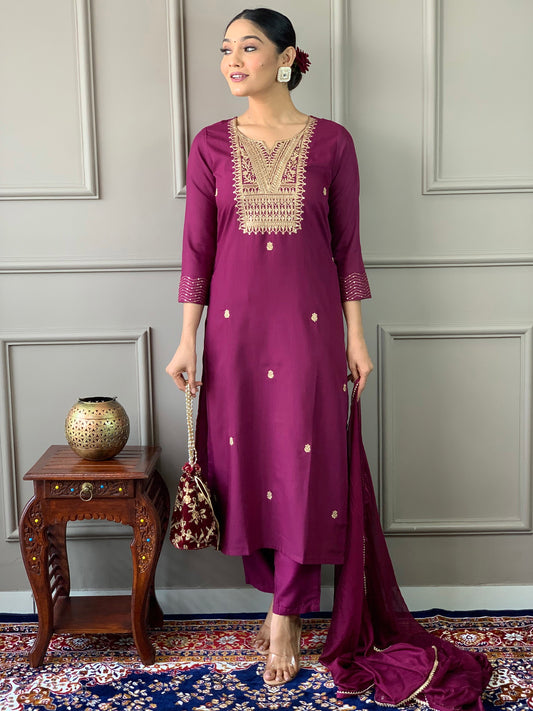 Women Embroidered Rayon Slub Straight Kurta With Pant Dupatta Set