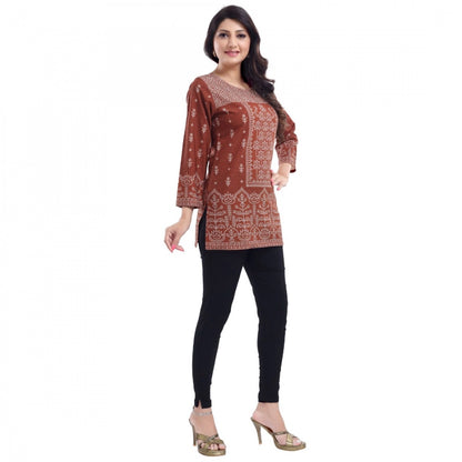 Women's Quarter Sleeve Faux Crepe Printed Short Kurti Tunic Top (Color:Rust)