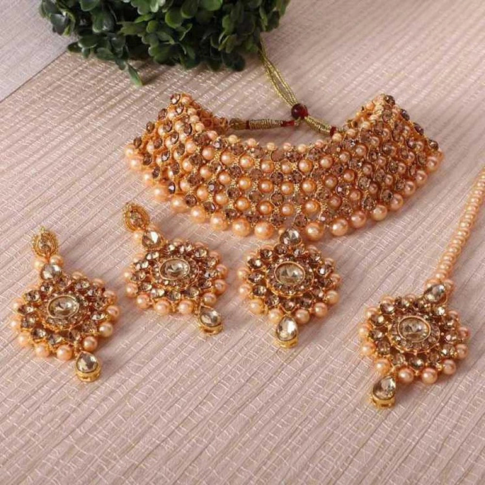 Generic Women's Chocker , Earring And Maang Tikka Set