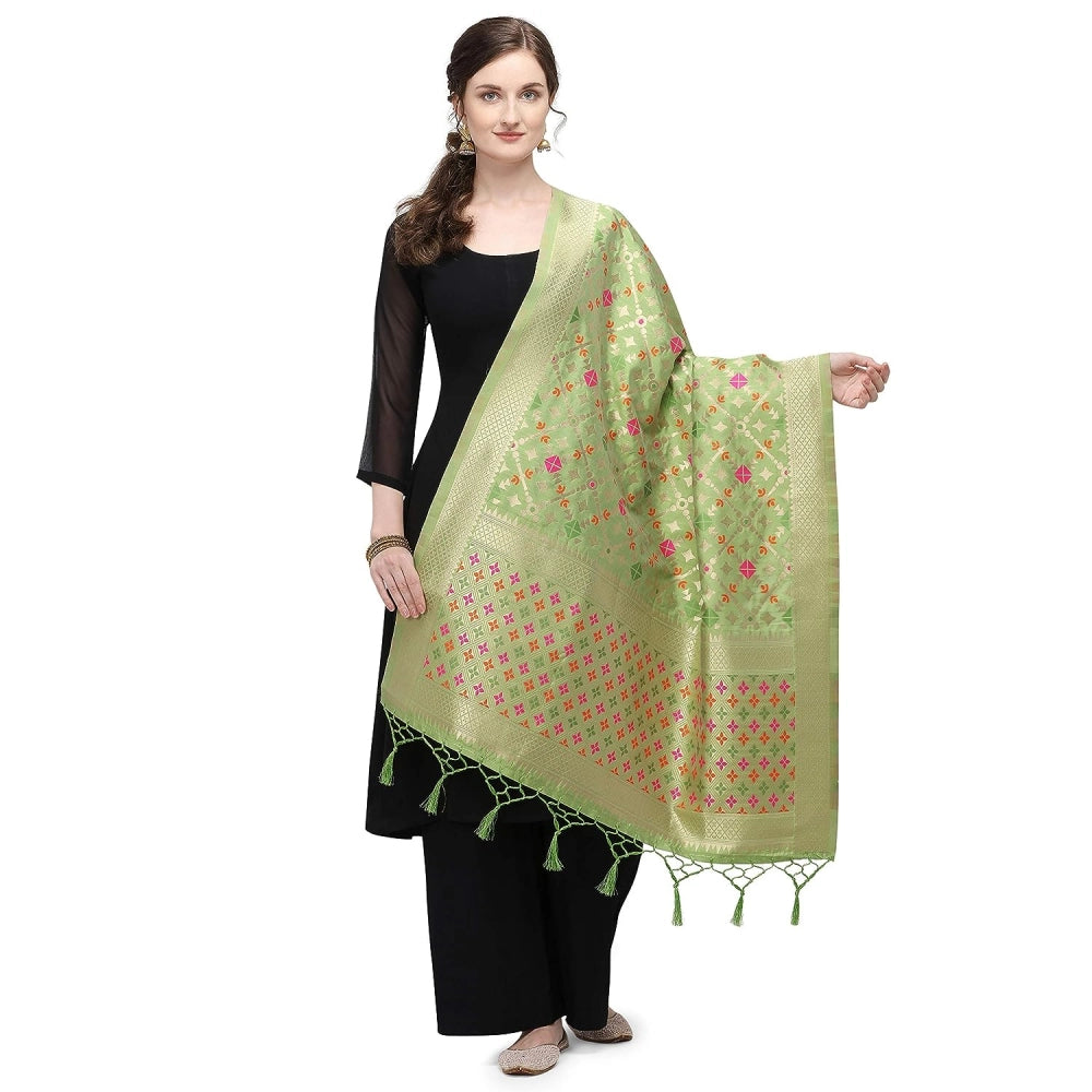 Generic Women's Silk Pure Zari weaving Duppatta (Light Green, Length: 2-2.3 Mtrs)