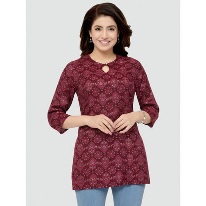 Women's Casual 3/4 Sleeves Printed Rayon Short Top (Maroon)