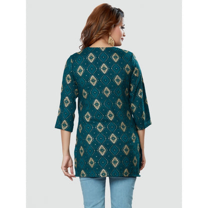 Women's Casual 3/4 Sleeves Printed Rayon Short Top (Green)