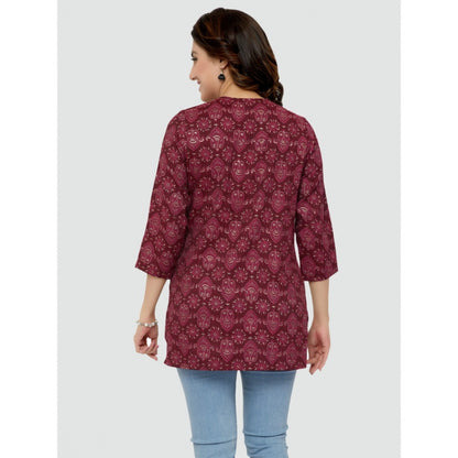 Women's Casual 3/4 Sleeves Printed Rayon Short Top (Maroon)