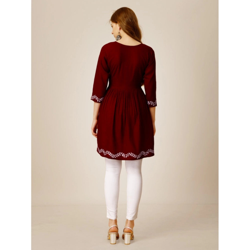 Women's Casual 3-4 th Sleeve Embroidered Rayon Tunic Top (Maroon)