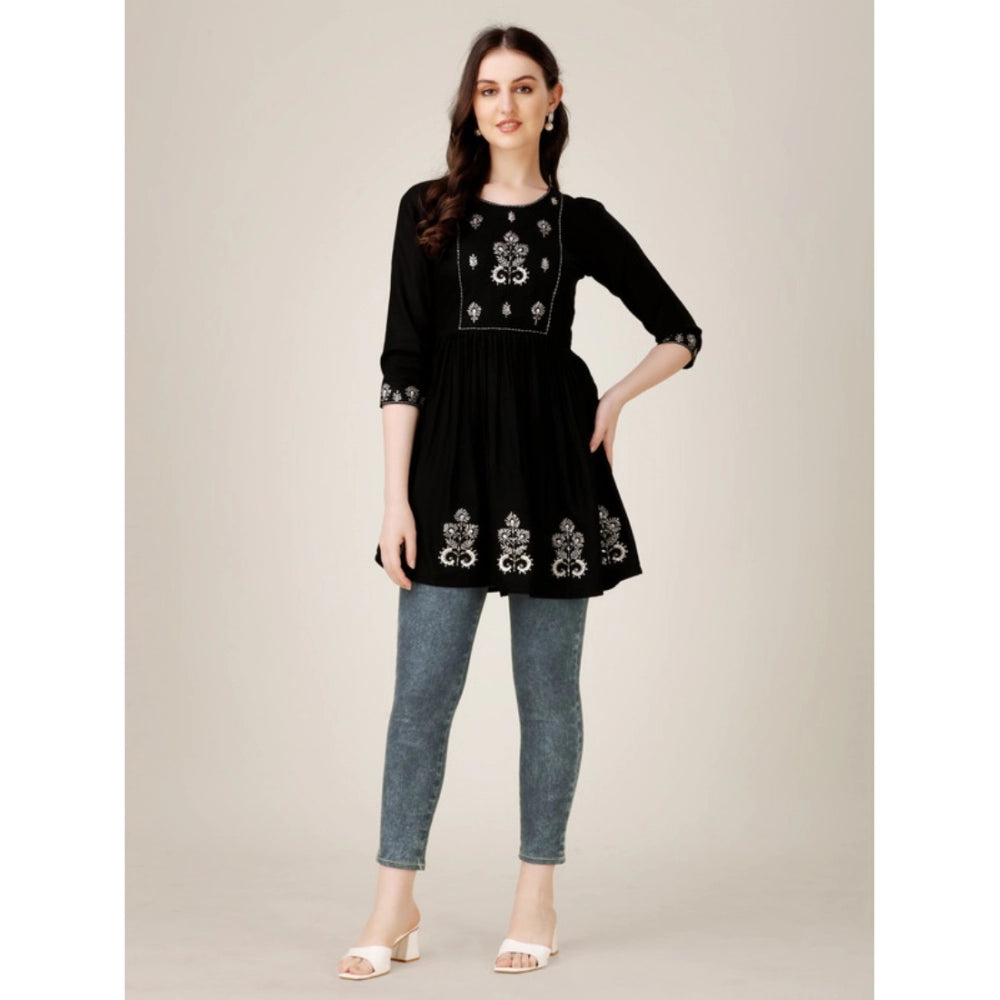 Women's Casual 3-4 th Sleeve Embroidered Rayon Tunic Top (Black)