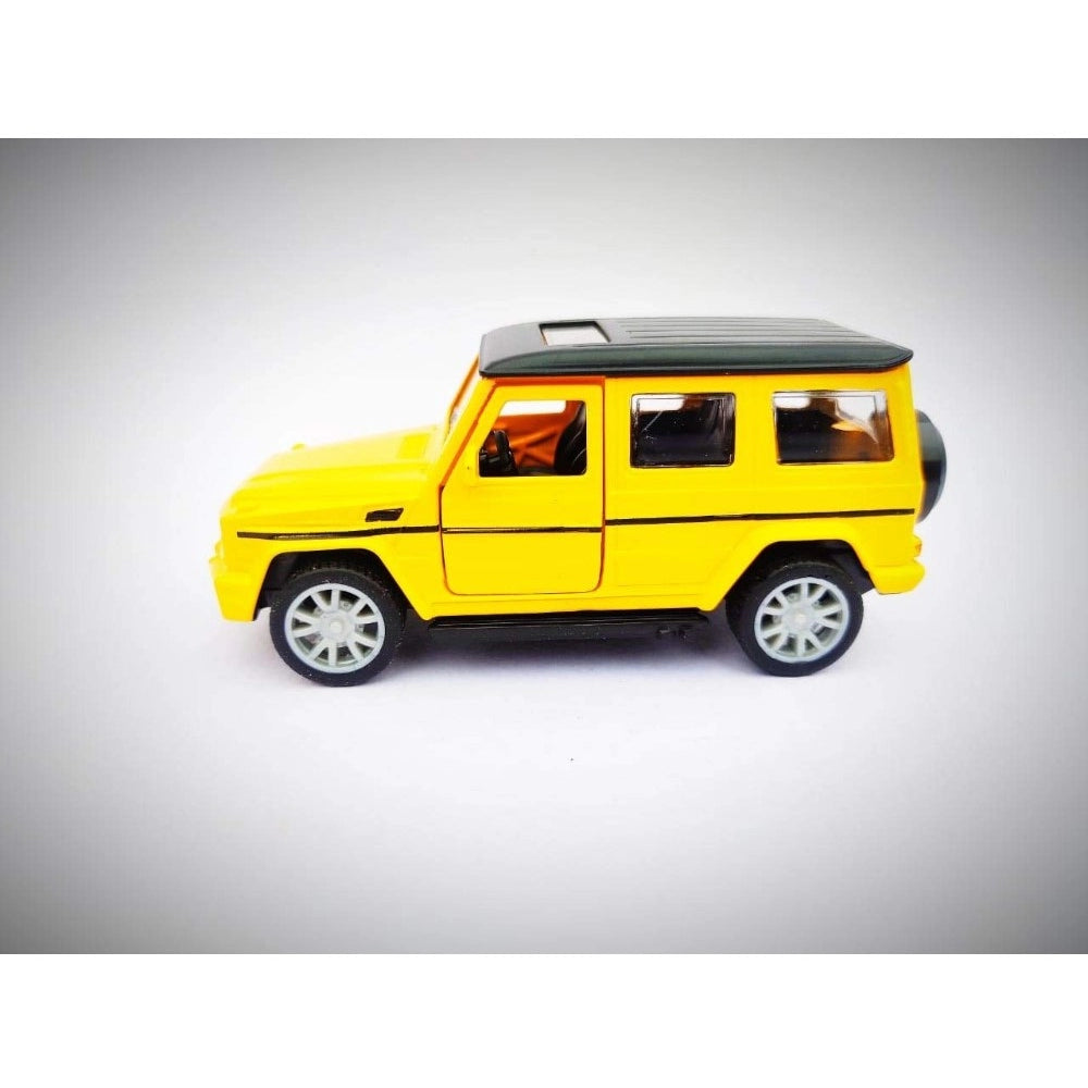 Plastic Pull Back Racing Hummer Car (Assorted)