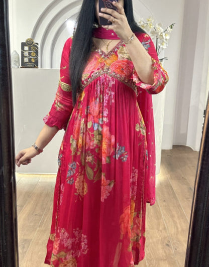 Gorges Pink Beautiful Embroidered Suit